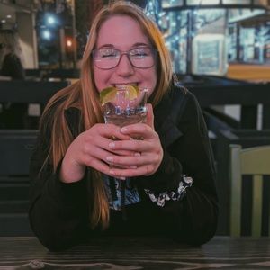 Meet your Posher, Lisa